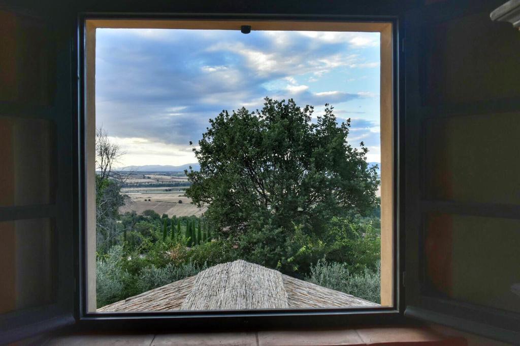 Fonte Pace Luxury Villa - A Fontanaro Property Paciano Номер фото