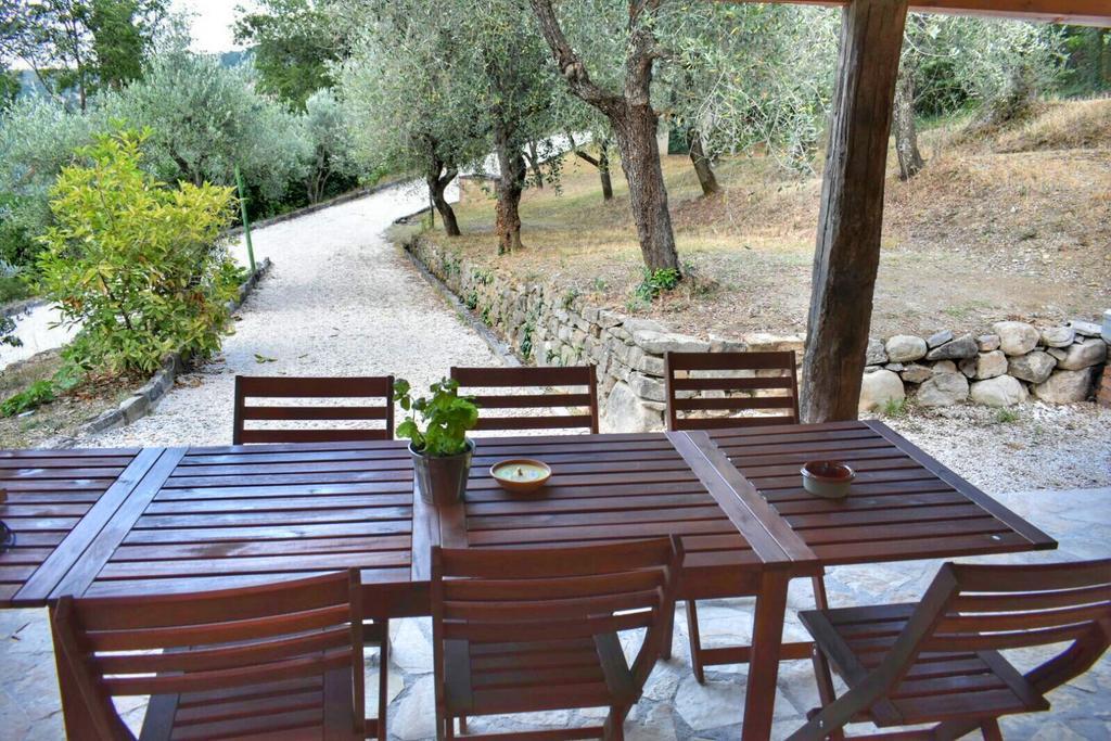 Fonte Pace Luxury Villa - A Fontanaro Property Paciano Номер фото